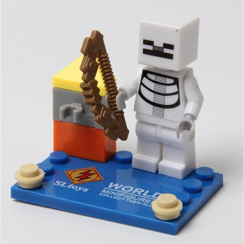 Minecraft Pixelated Gamer Block CAKE TOPPER 6 Figure Set (ASSEMBLY REQUIRED) - Picture 7 of 9